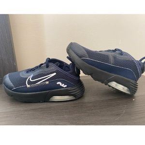 Blue Nike Air Max’s